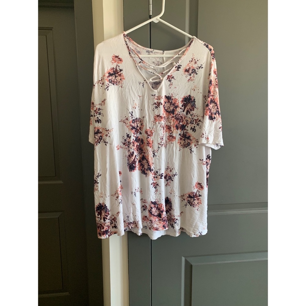 Maurices - Floral Top - Size 3